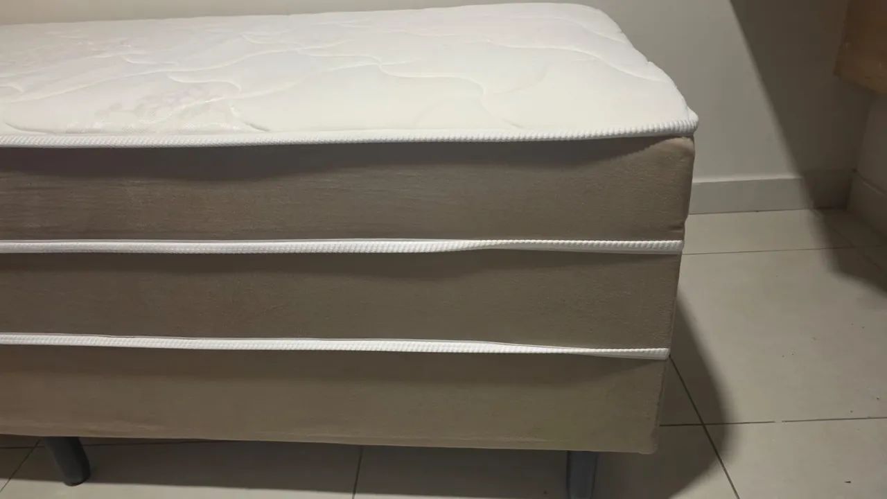 CAMA SOLTEIRÃO - em estado de nova  - Foto 4