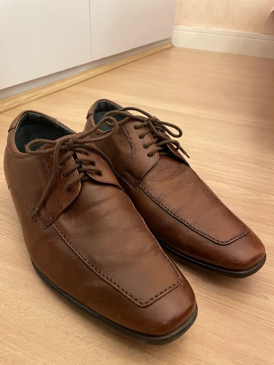 Sapato em couro Mr. Cat