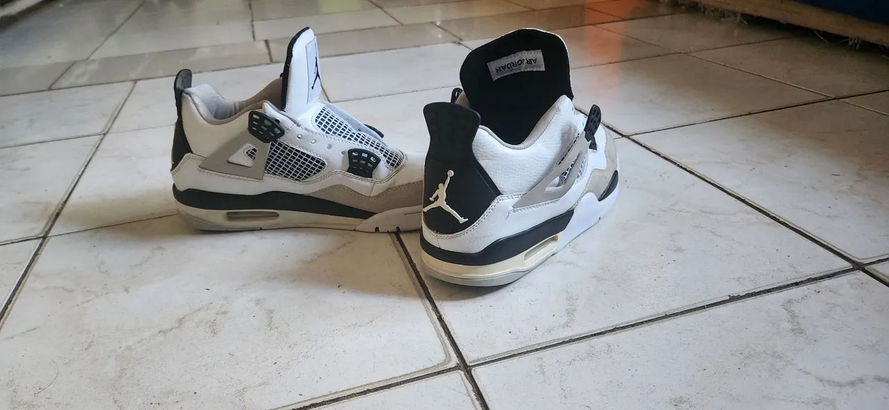Jordan 4 Military Black - Foto 3