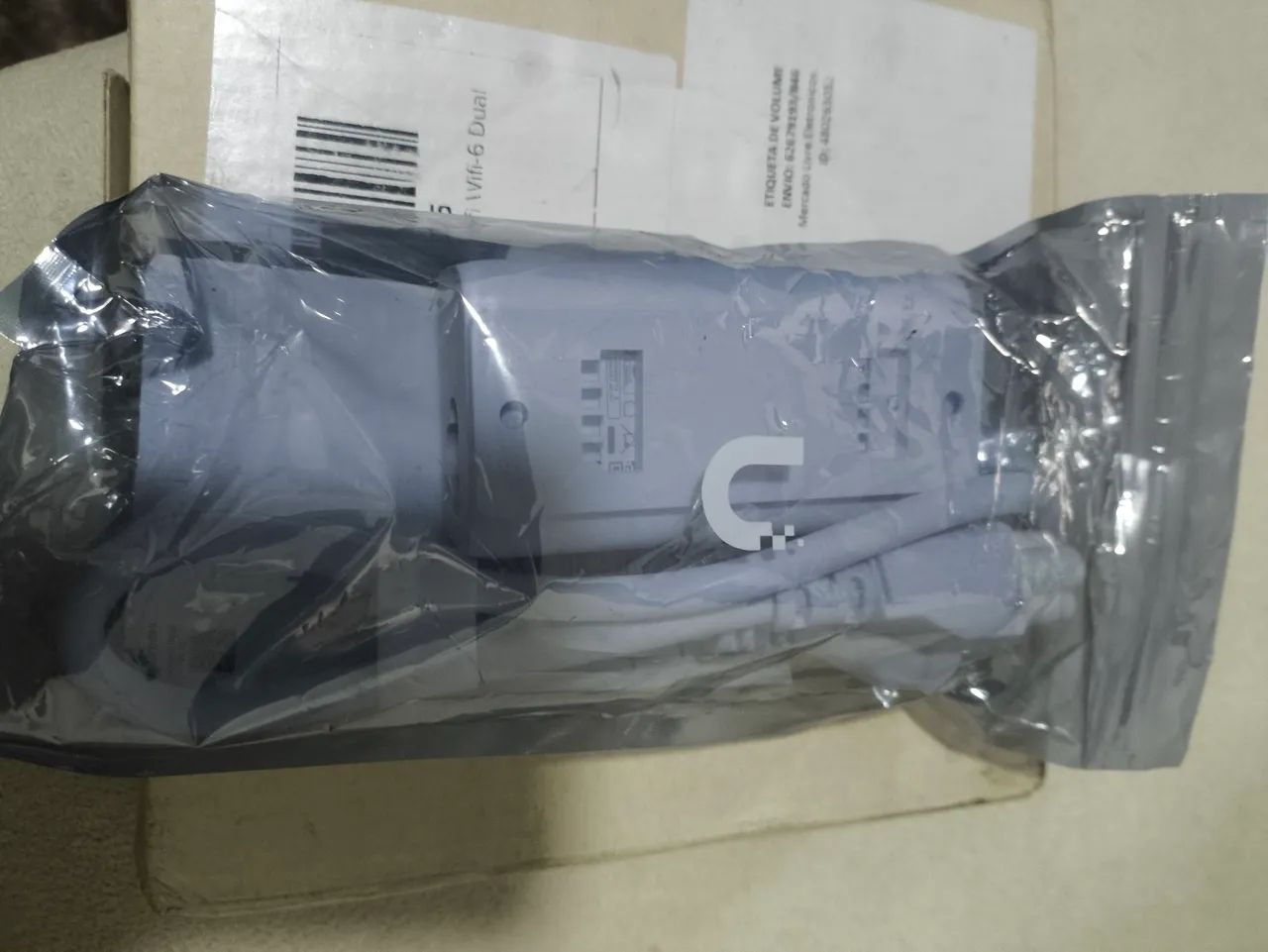 Ubiquiti U6+ - Foto 2