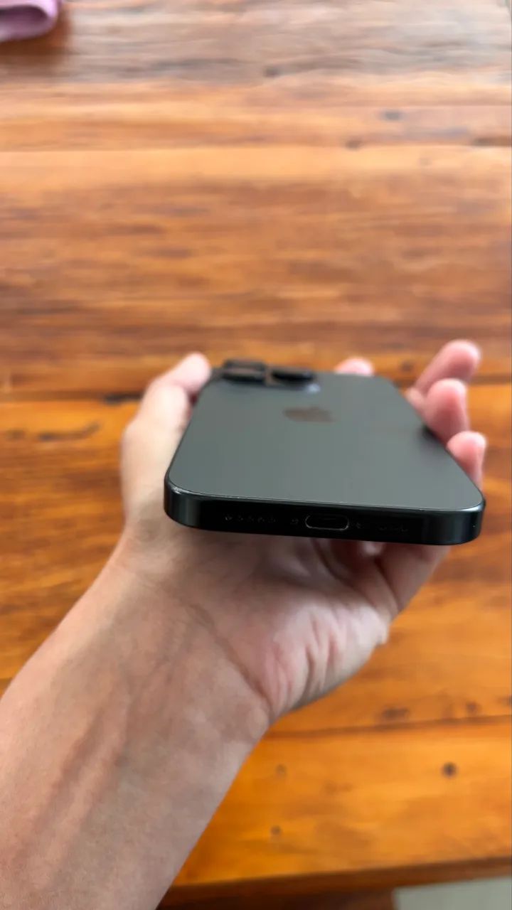 iPhone 16 Pro  - Foto 2