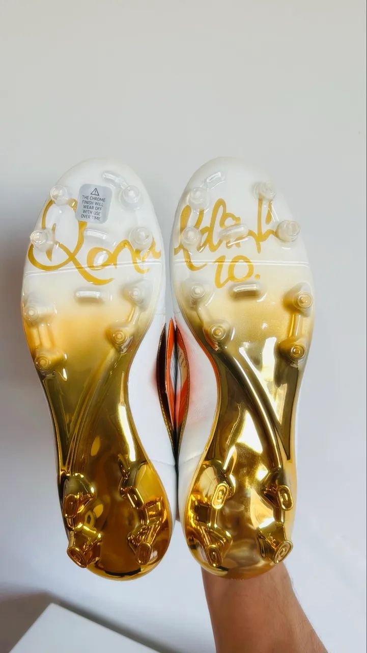 Chuteira Nike TIEMPO Legend SE Ronaldinho FG (Campo) - Calçados