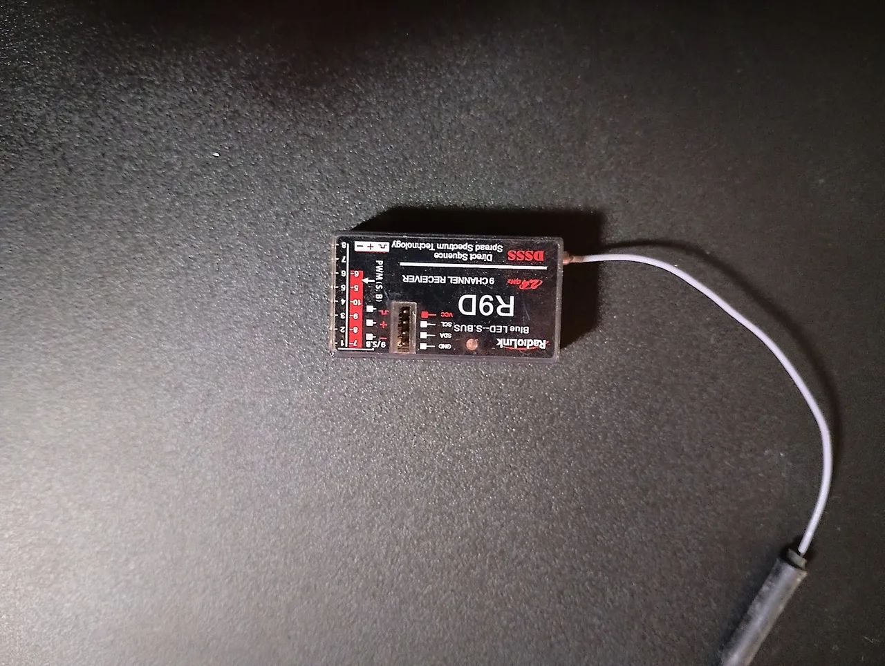Receptor rádio link R9D