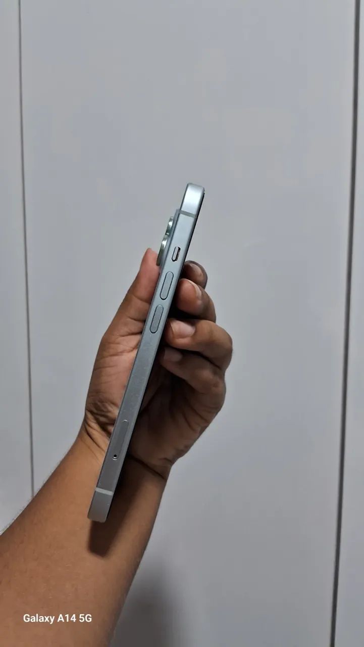 iPhone 15 - Foto 4