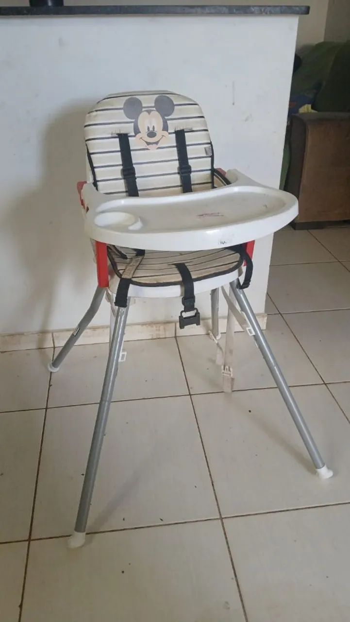 Cadeira de alimentação 