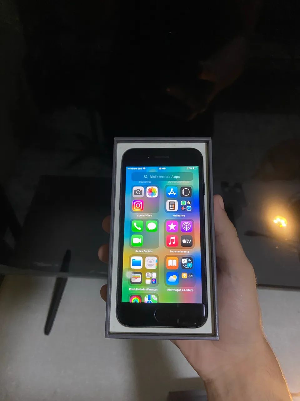 Iphone 8 64gb único dono - Celulares e Smartphones - Barra do