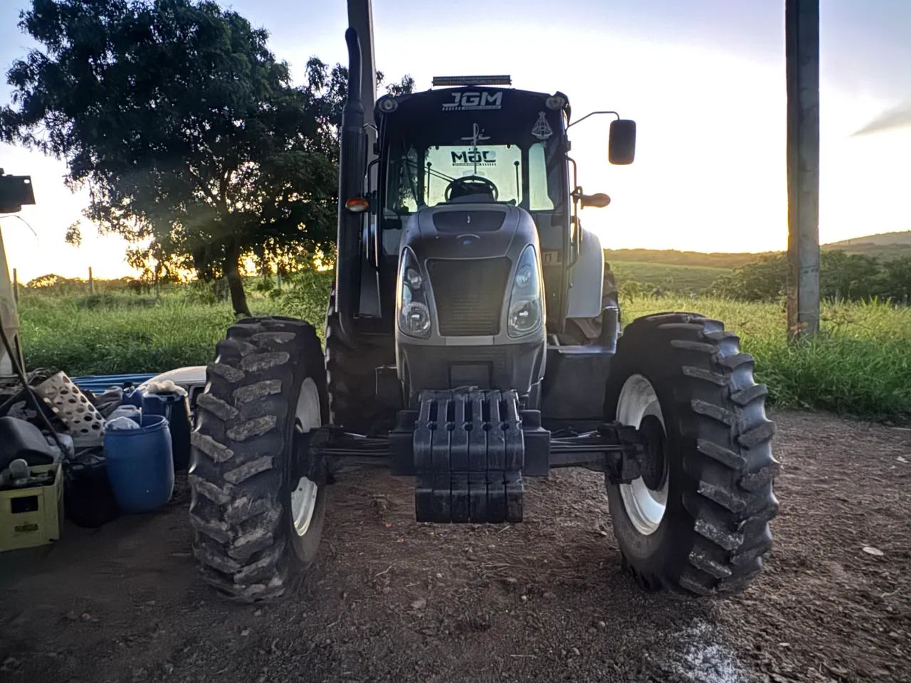 Trator New Holland T6 130 - Foto 2