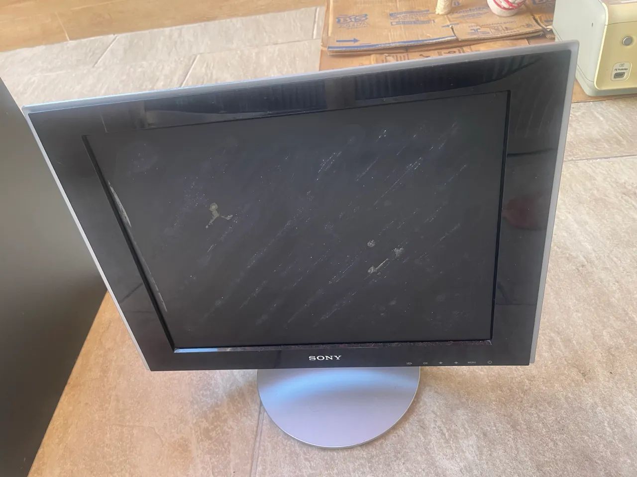 Monitor Sony TFT LCD color SDM-HS53 - Foto 2