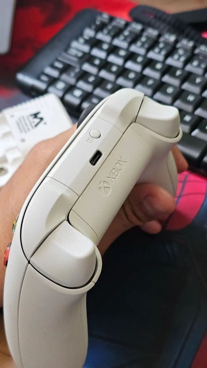 Controle Xbox Series S/X + Carregador - Foto 3