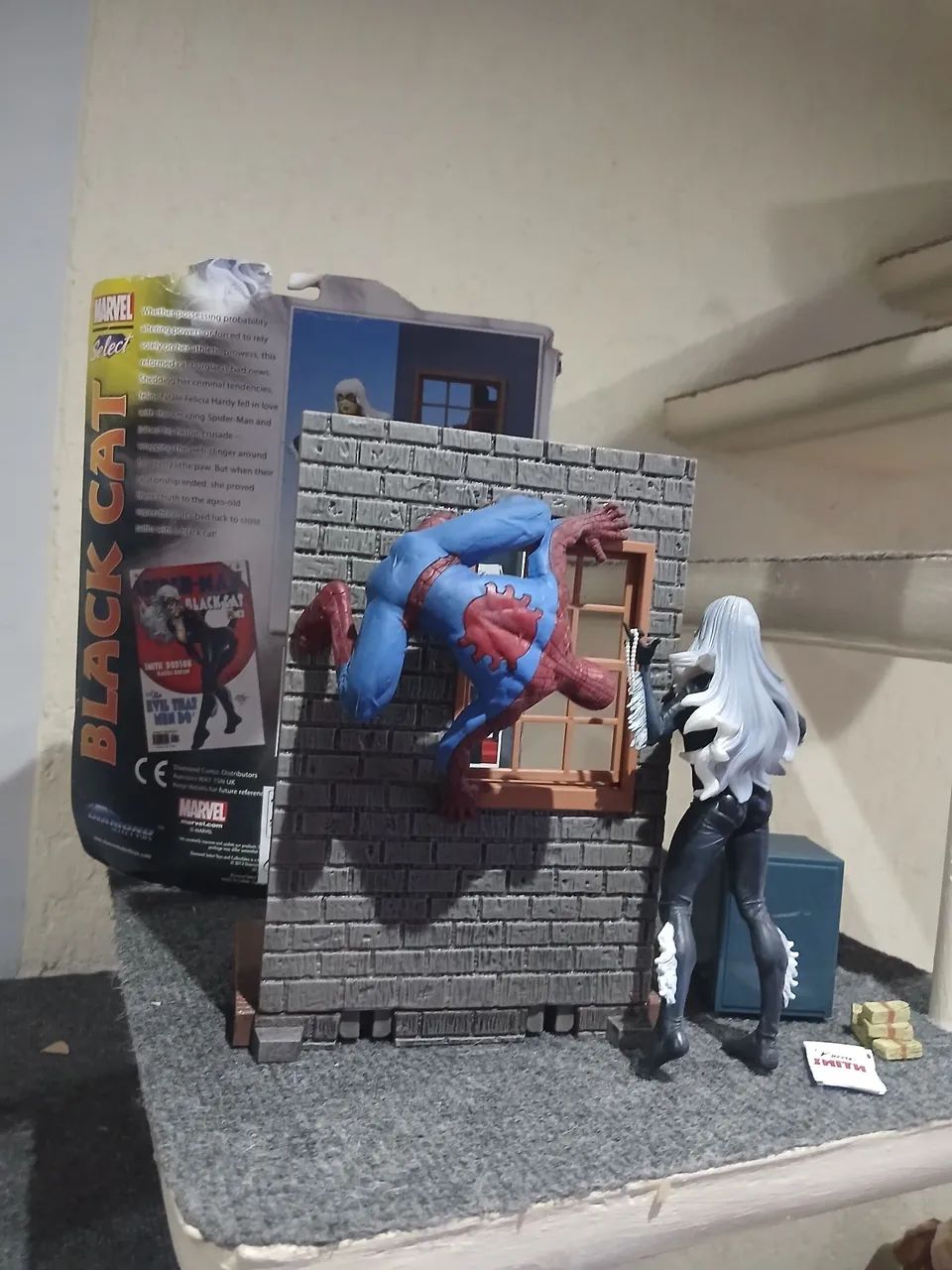 Gata Negra Black Cat Marvel Select (rara) - Foto 4