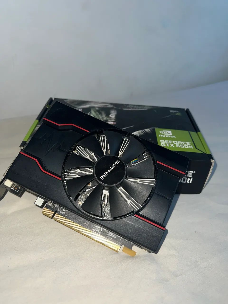 GTX 550 TI 2gb  - Foto 3