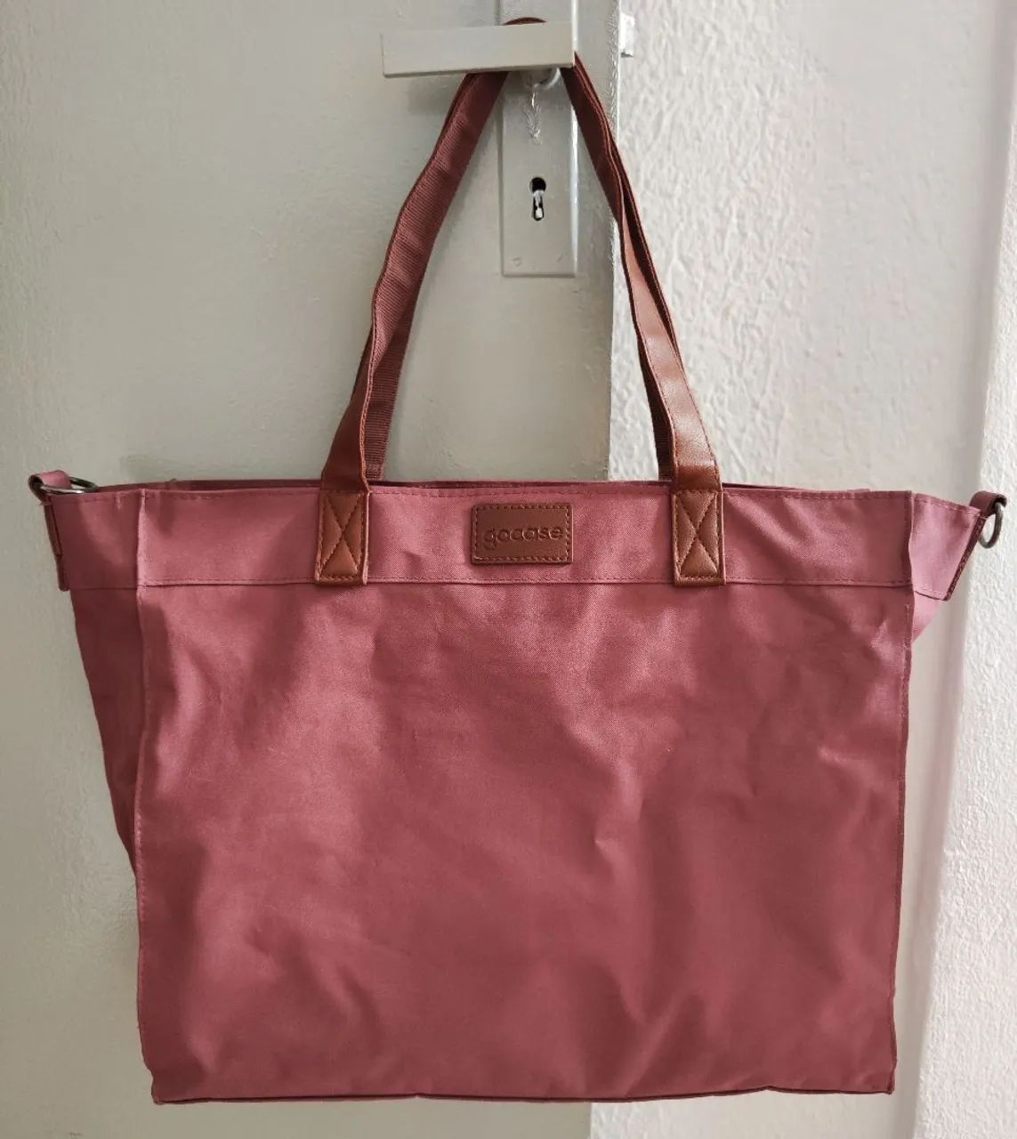 Bolsa Daily Go Case