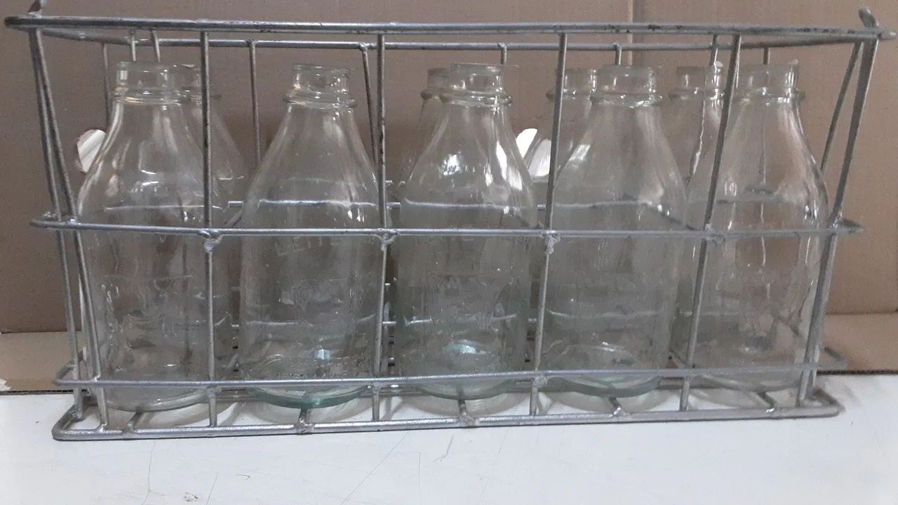 GARRAFAS DE LEITE ANTIGA - Foto 2