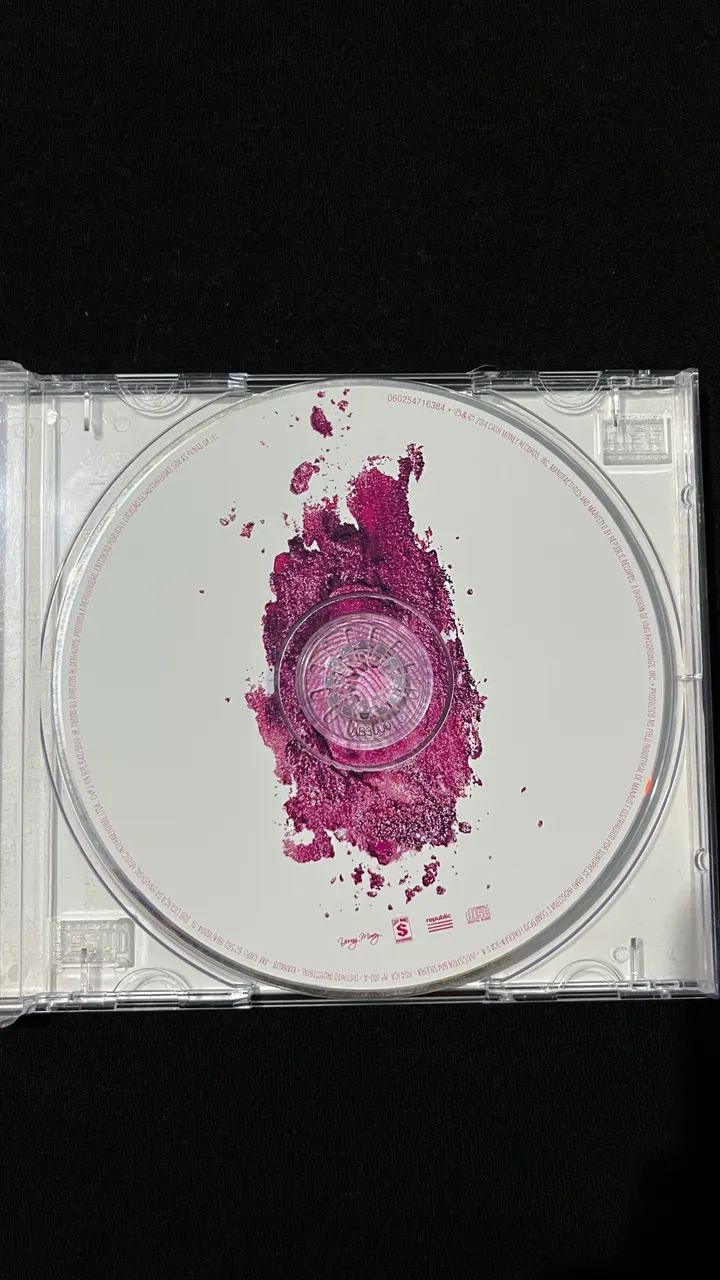 Desapegando CD Nicki Minaj  The Pink Print (usado) - Foto 4