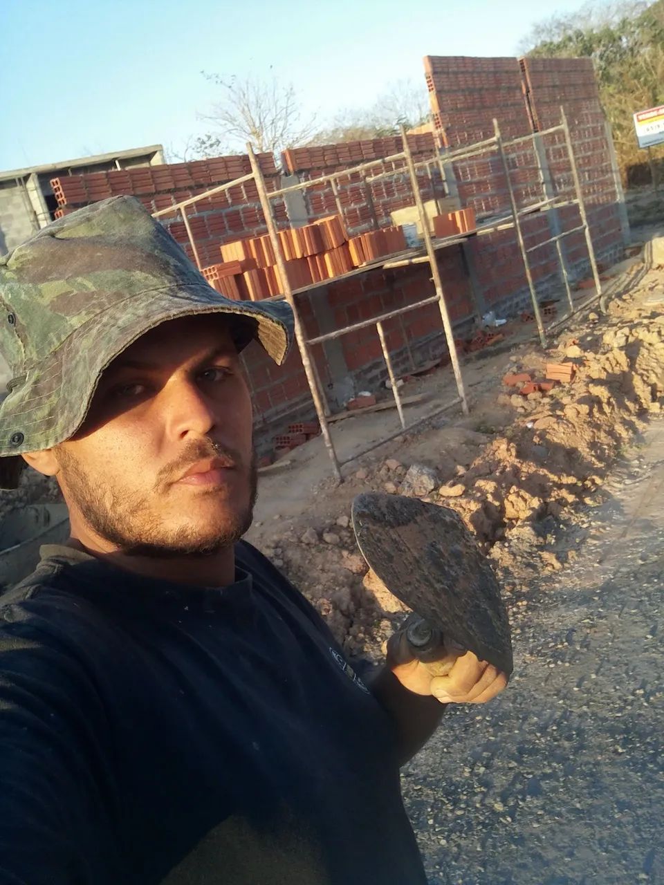 Pedreiro geral proficional resolvo qualquer B.O - Foto 5