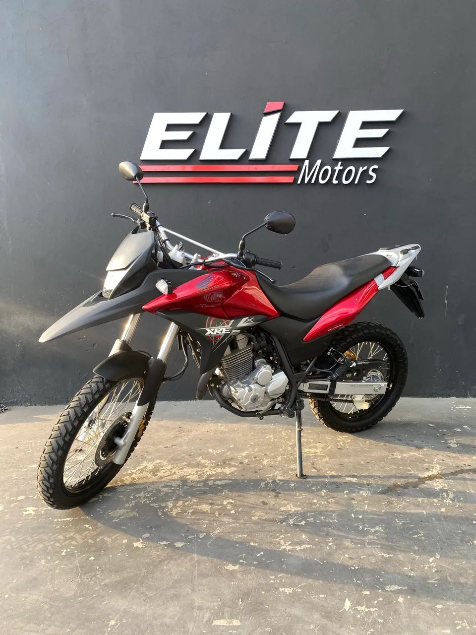 XRE 300 MUITO NOVA!! - Foto 2