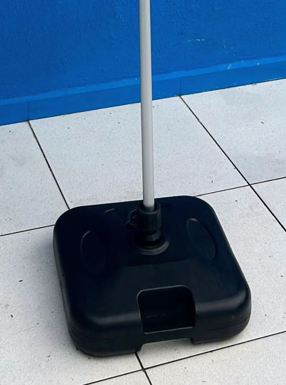 BASE PLÁSTICA PARA GUARDA-SOL E OMBRELONE 18 KG 
