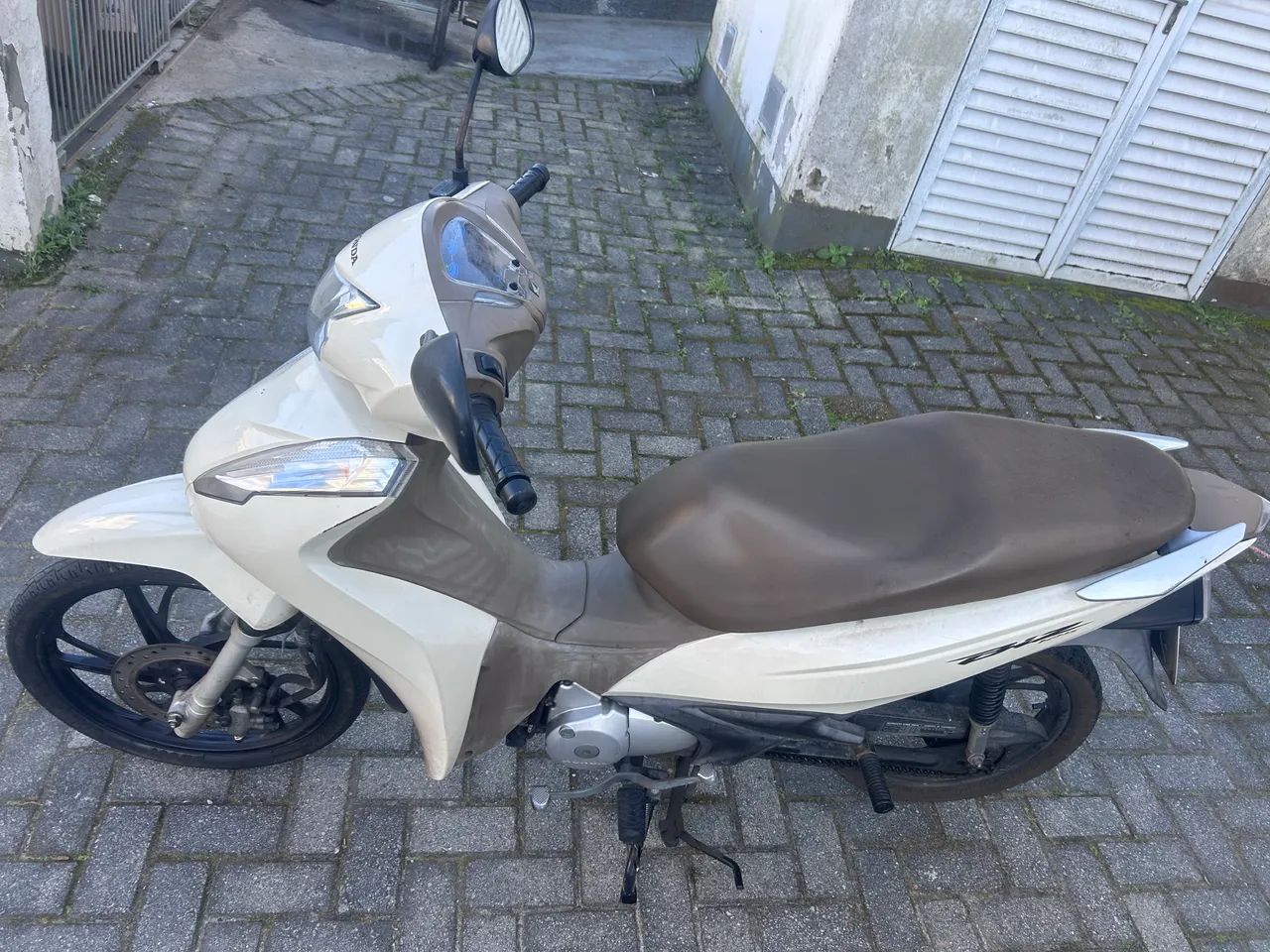 Moto Biz - Foto 2