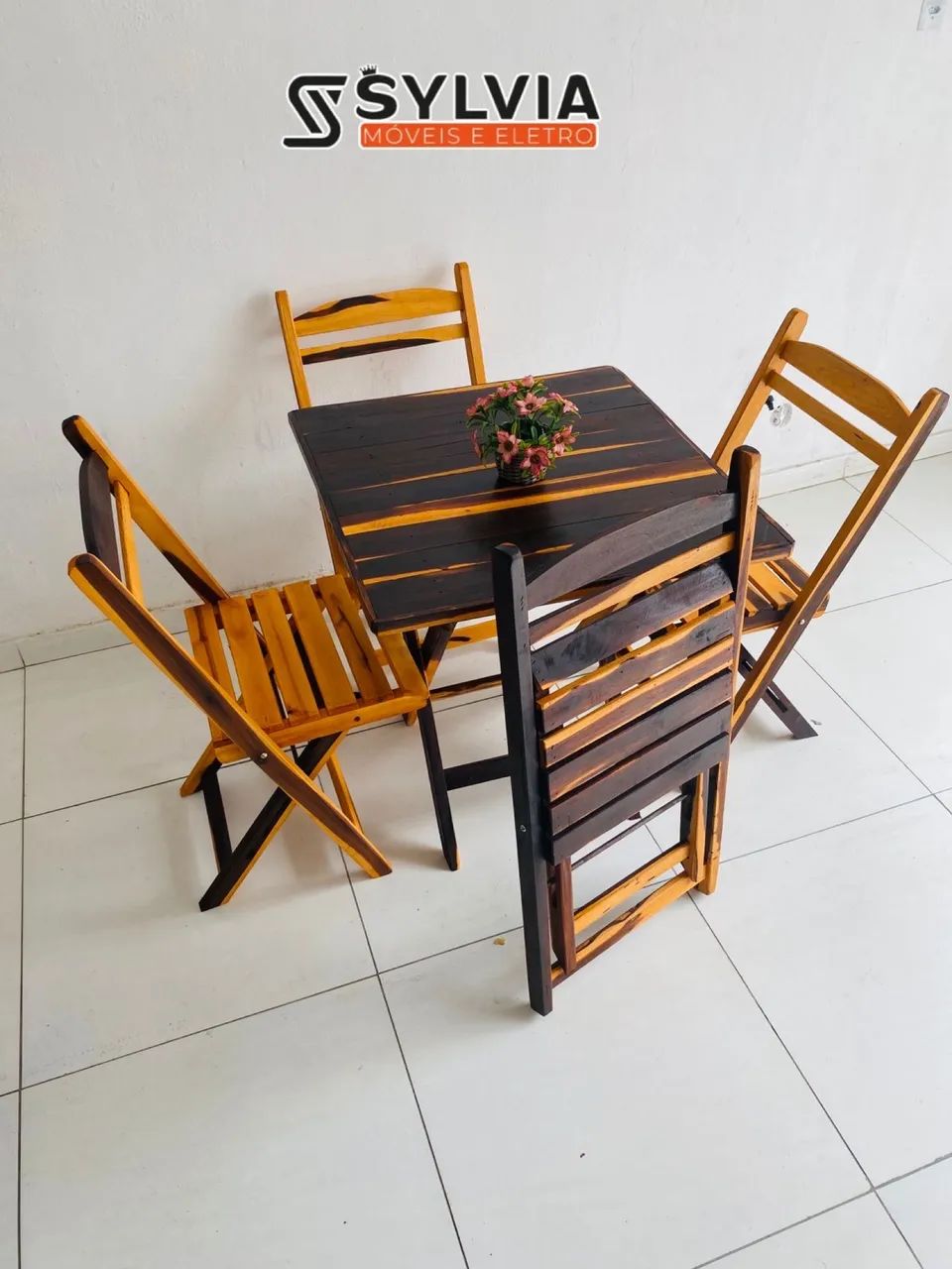 Conjunto dobrável 70x70 envernizado - Foto 2