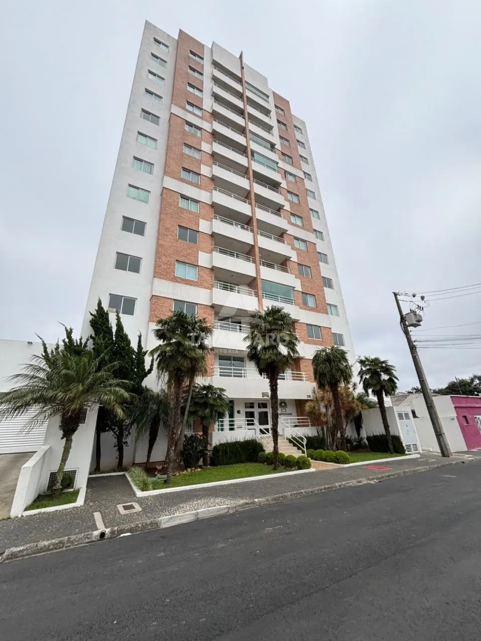 Excelente Apartamento Central, Espaçoso e Bem Localizado! - Foto 3