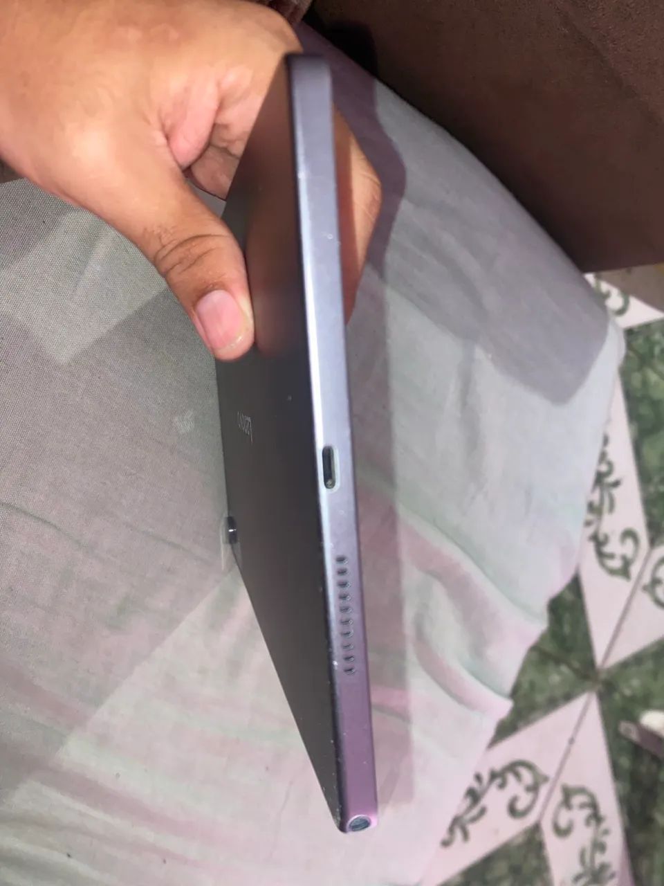 TABLET LENOVO 10.1 + teclado e mouse bluetooth + capinha preta - Foto 4