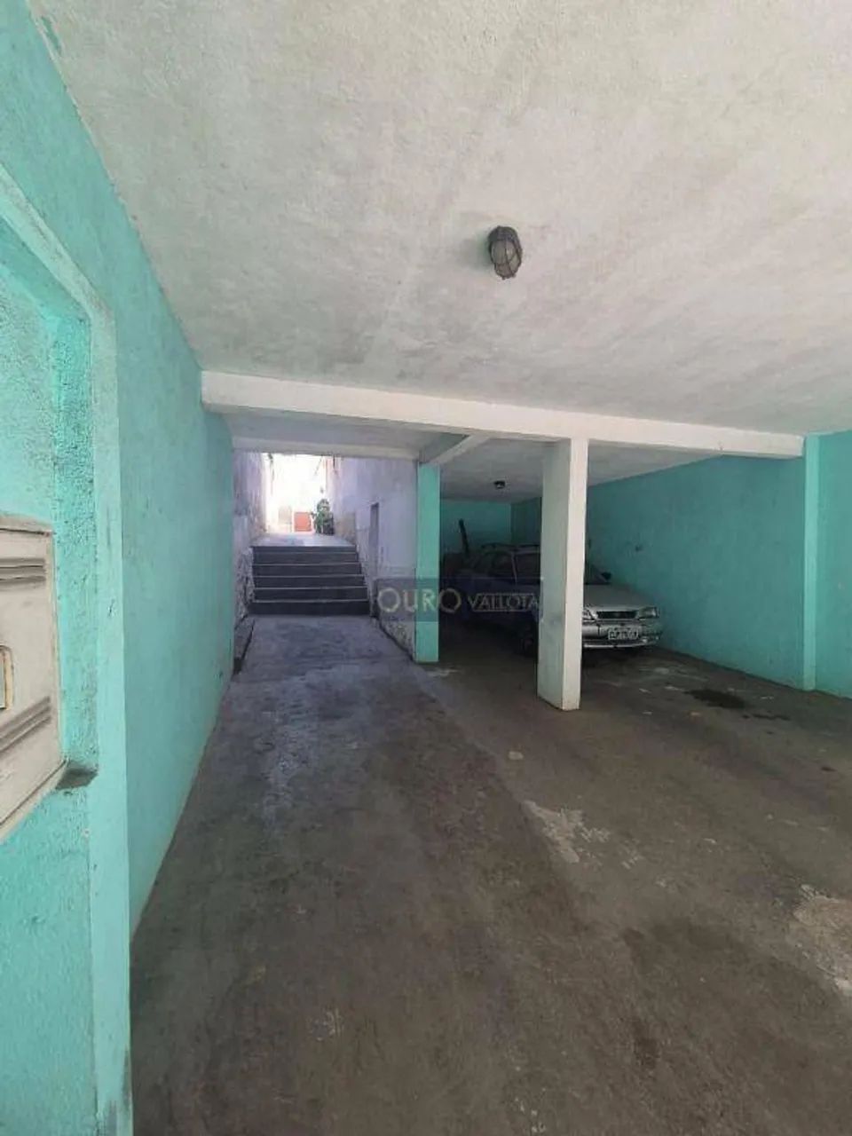 Terreno com 4 casas (3 alugadas) - Foto 2