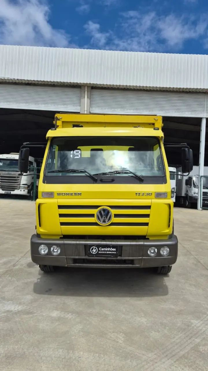 VW Worker 17.230 - 2019 - Baú de Bebida - Foto 2