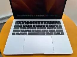 MacBook Pro 2017  - Foto 2