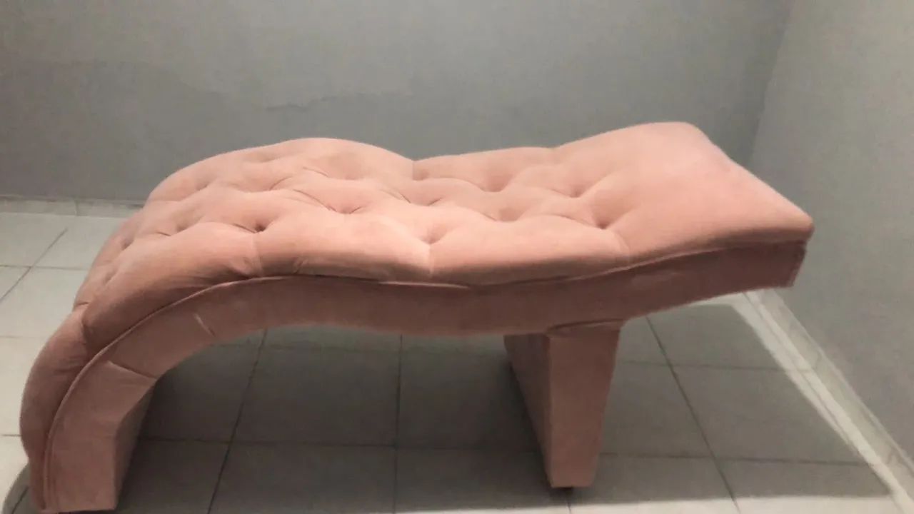 Poltrona de cílios, sobrancelhas, maquiagem 
