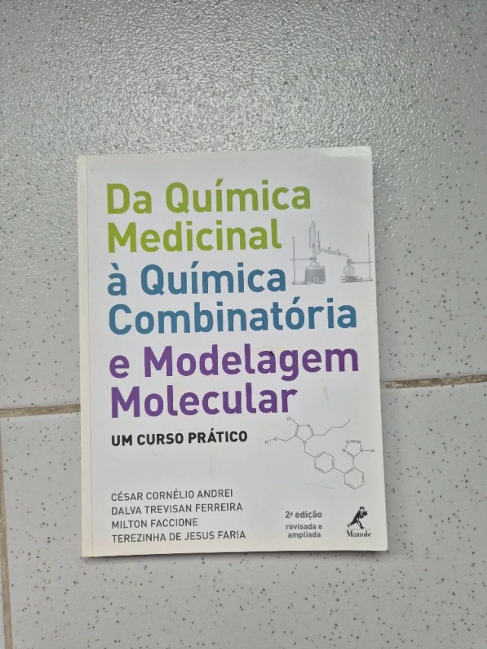 Da química medicinal à química combinatória e modelagem molecular 