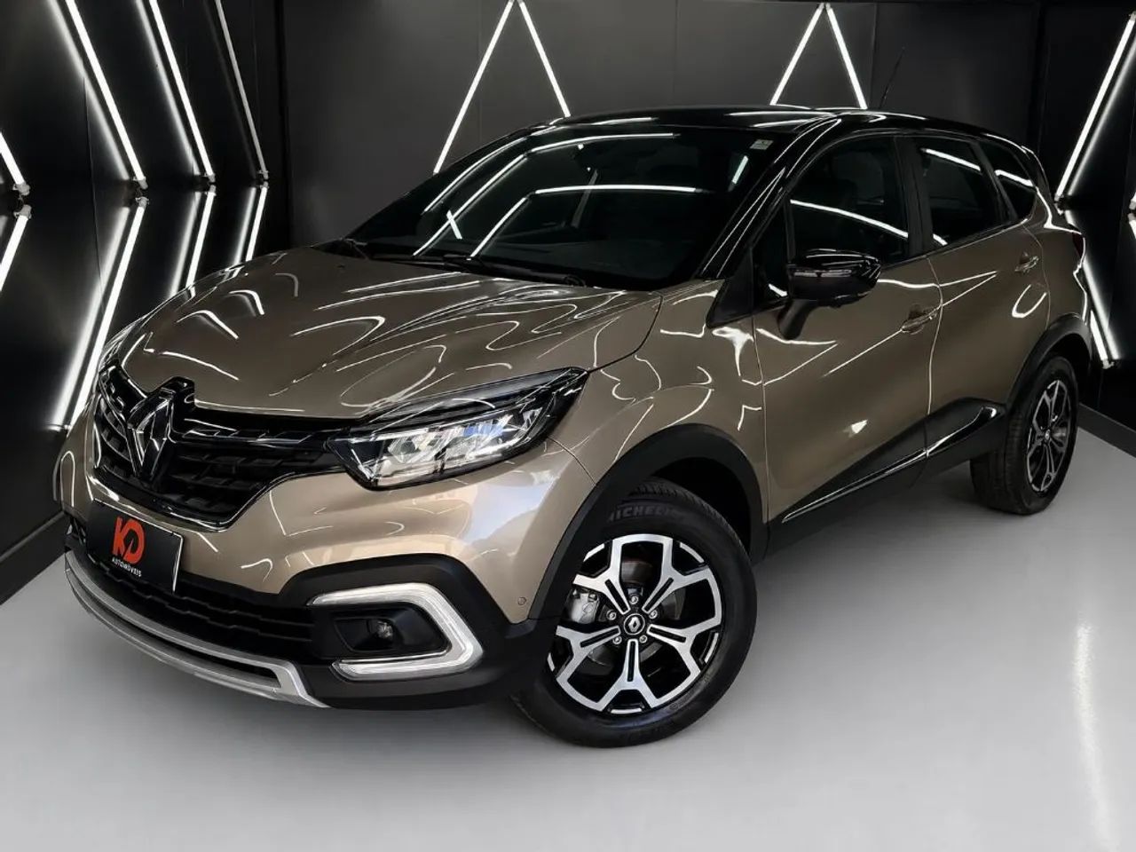 Renault Captur CAPTUR Iconic 1.3 TB 16V Flex 5p Aut. 2023