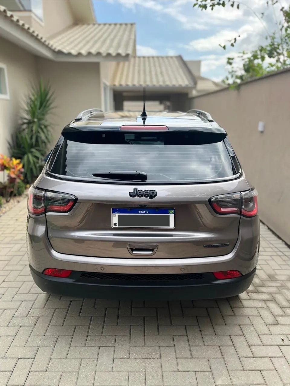 Jeep Compass Night Eagle 2.0 4X2 Flex 16V AUT 2018 - Foto 2