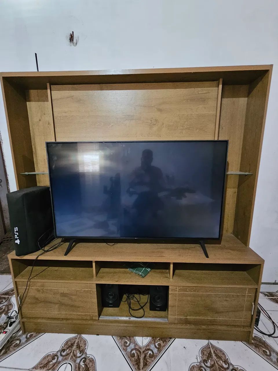 Tv Lg 50 polegadas. Defeito na tela 