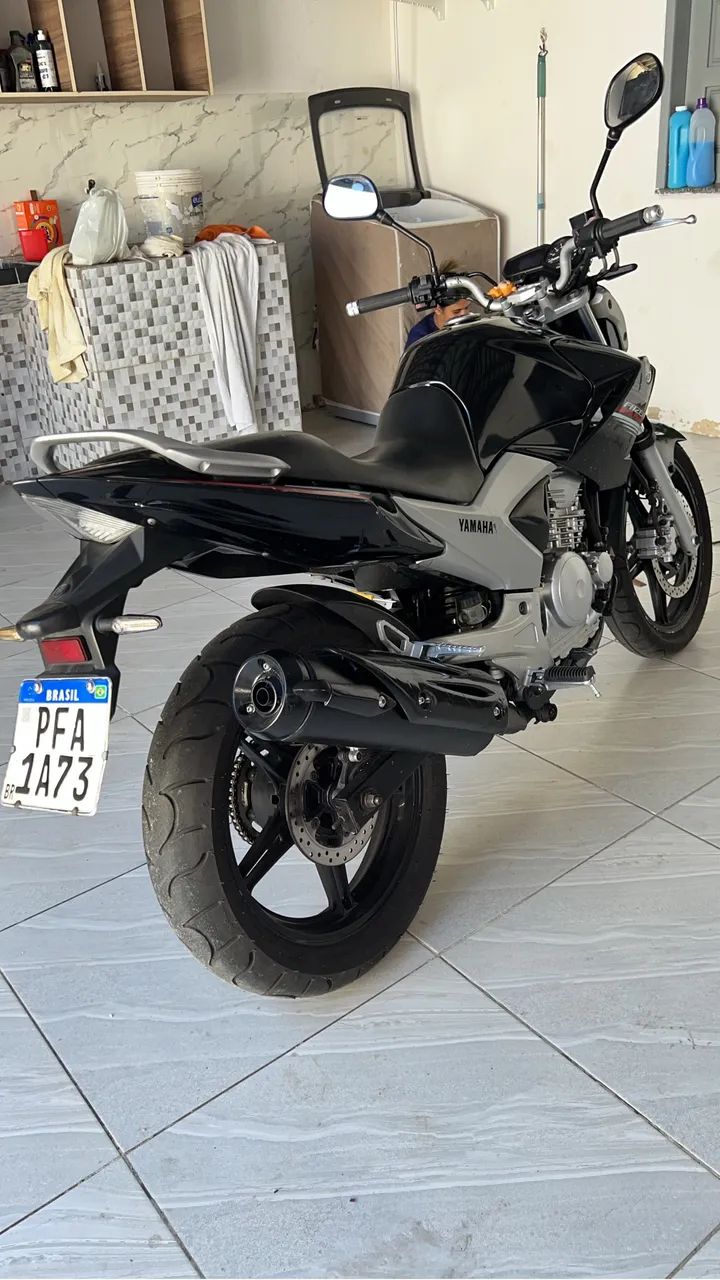Fazer 250 cilindrada  - Foto 3