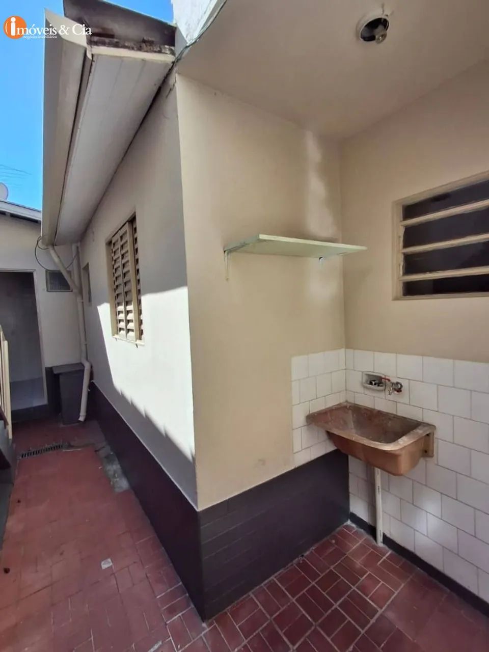 CASA COM EXCELENTE LOCALIZAÇÃO NO ALVINÓPOLIS - Foto 3