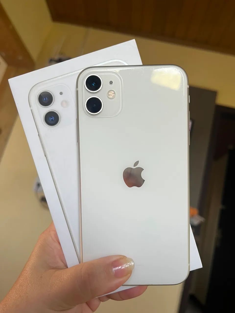 Vendo ou troco lindo iPhone 11  - Foto 2