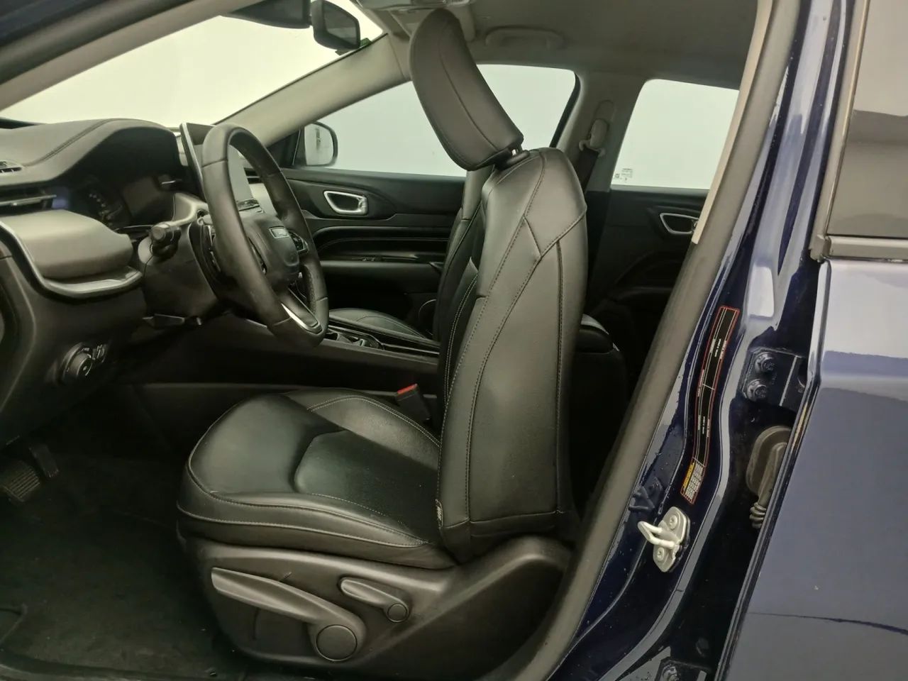 Jeep Compass LONG. T270 1.3 TB 4x2 Flex Aut., foto 16 de 18