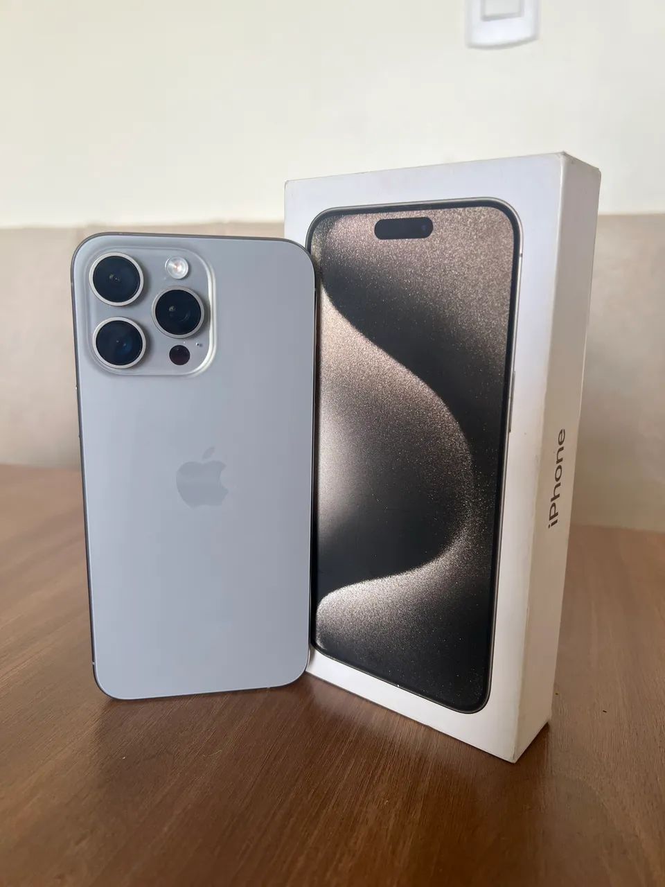 iPhone 15 Pro Max - Foto 3