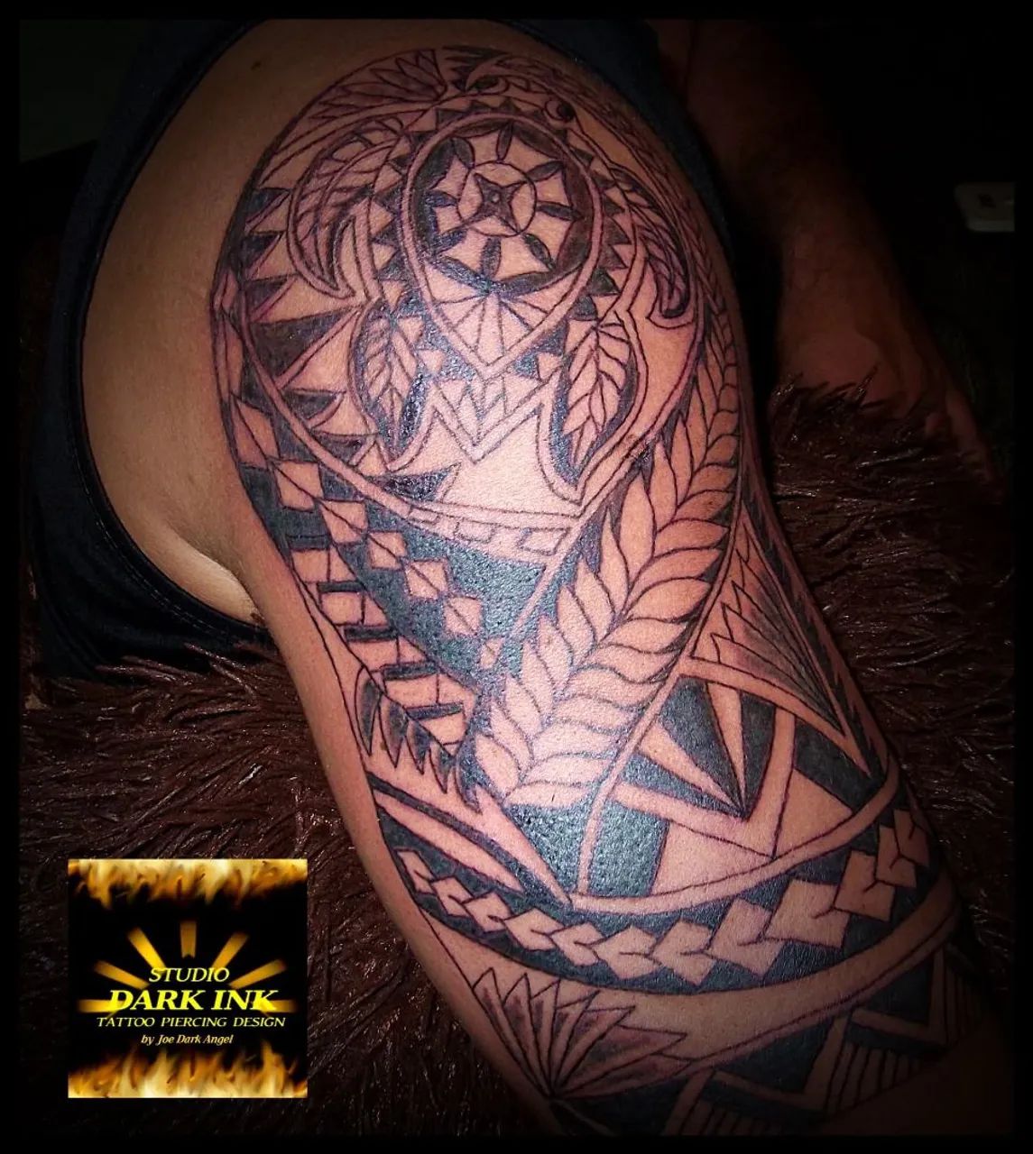 Troco Tatuagem por Sofá em Excelente Estado - Foto 4