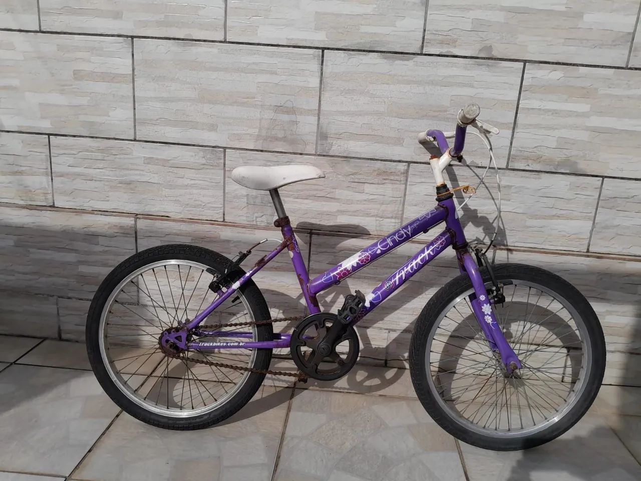 Bicicleta aro 20 só 90,00!!Parcelo em 10 pela olx play 