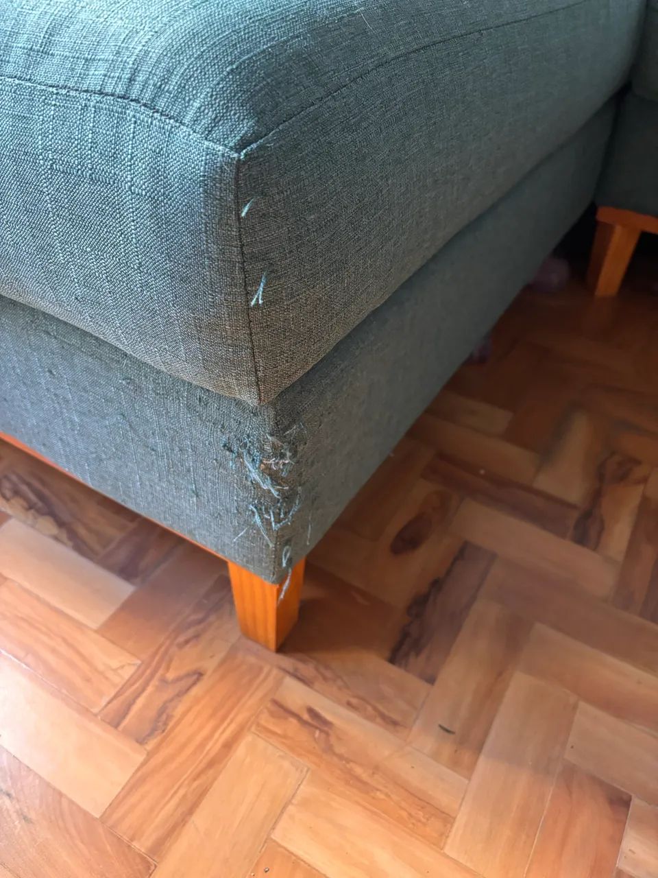 Sofá com chaise verde - Foto 5