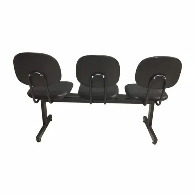 Cadeira Longarina Secretária de 3 Lugares em Couro Sintético Preto - Foto 2