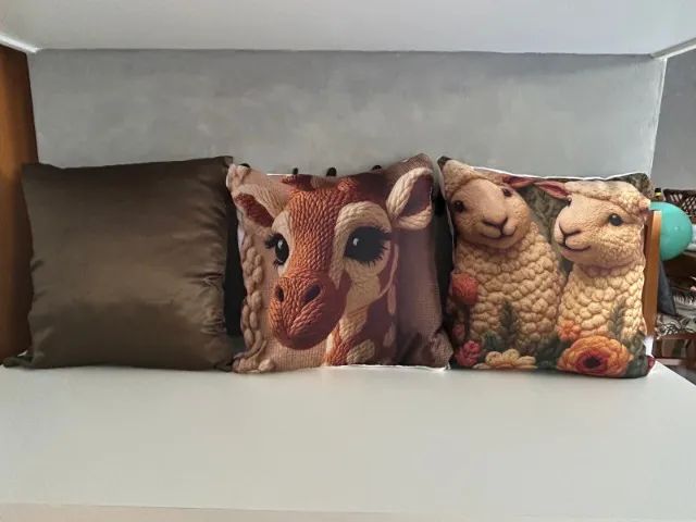 Kit com 3 Almofadas Decorativas - Foto 6