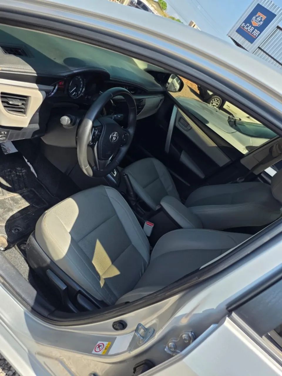 Toyota Corolla XEI 2.0 Flex 16V Aut. 2015 - Foto 2