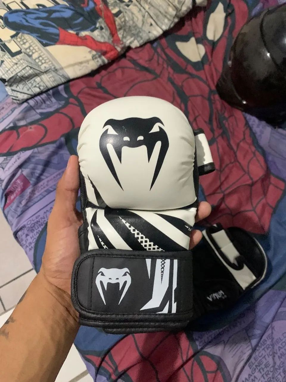 Luva MMA venum