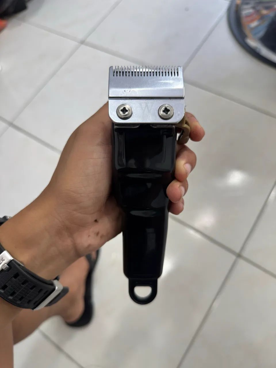 Máquina de cortar cabelo Magic clip sem fio - Foto 4