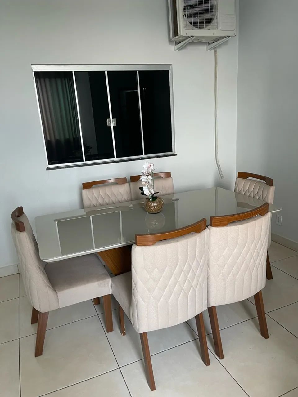 Mesa 6 lugares de vidro 