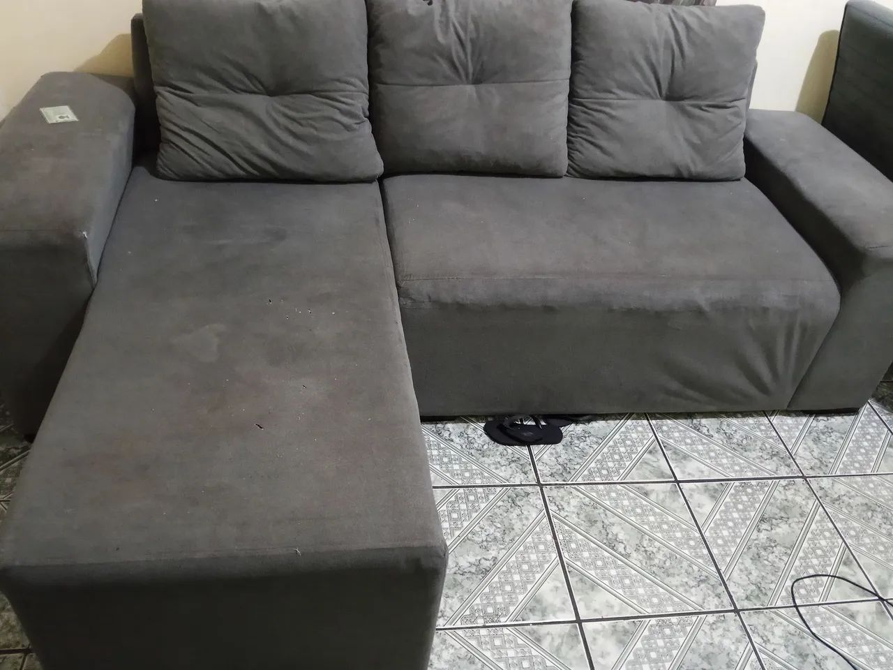 Sofá com 3 lugares e 3 mofada 65581376838274120