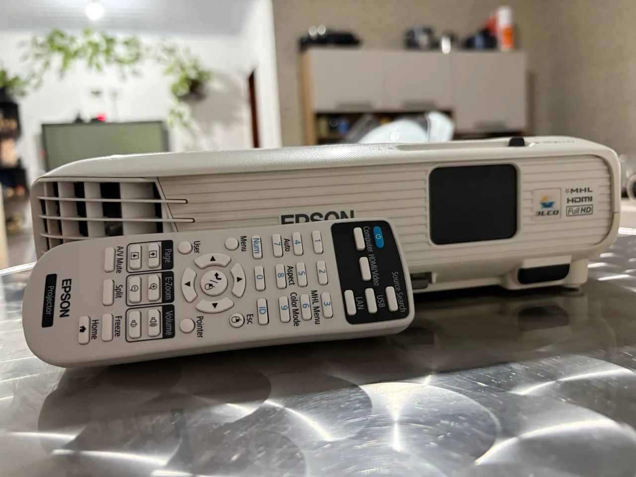 Projetor PowerLite 1040 - Foto 3