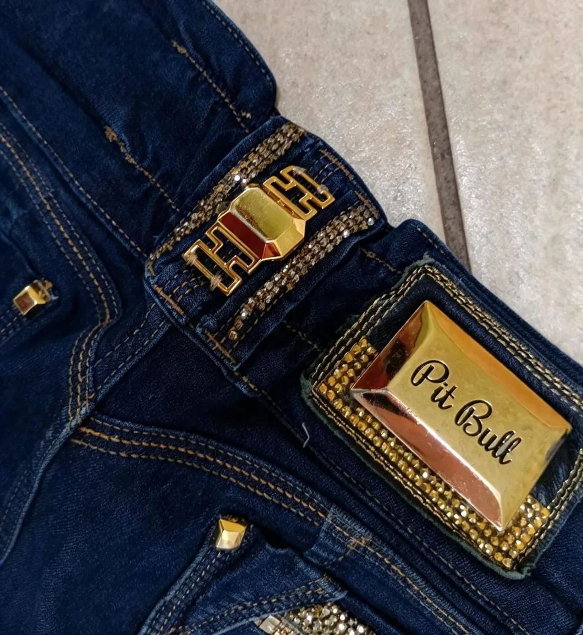 Calça jeans pit bull n42 modelo empina bumbum  - Foto 3